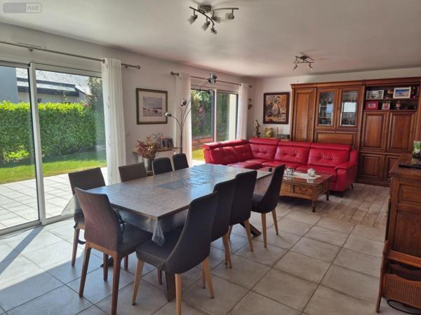 Pavillon à vendre à Saint-Pol-de-Léon dans le Finistère (29250), ref : 29104-MAIS1087