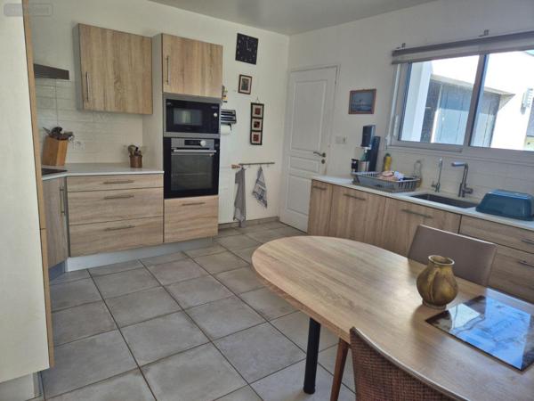 Pavillon à vendre à Saint-Pol-de-Léon dans le Finistère (29250), ref : 29104-MAIS1087