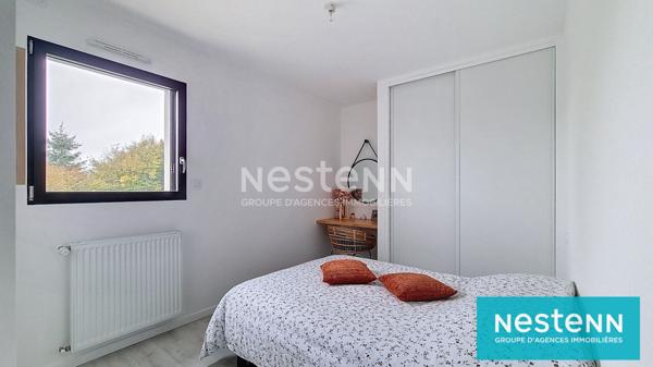 Maison contemporaine à vendre à Plaintel - 6 chambres, 150 m², sur 600 m² de jardin ! Très jolies prestations !