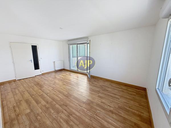 Appartement à louer Bruges : 3 pièces, 67m² avec 2 chambre(s) à 826€ - AJP Immobilier Mérignac