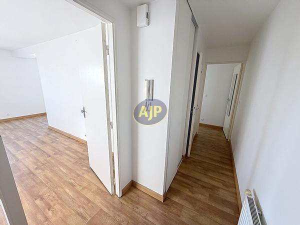 Appartement à louer Bruges : 3 pièces, 67m² avec 2 chambre(s) à 826€ - AJP Immobilier Mérignac