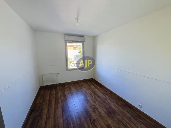Appartement à louer Bruges : 3 pièces, 67m² avec 2 chambre(s) à 826€ - AJP Immobilier Mérignac