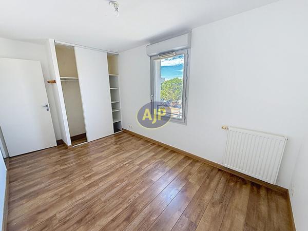 Appartement à louer Bruges : 3 pièces, 67m² avec 2 chambre(s) à 826€ - AJP Immobilier Mérignac