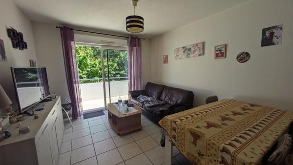 Appartement 2 pièces à vendre Tonnay Charente - 17430 / Réf: 3362
