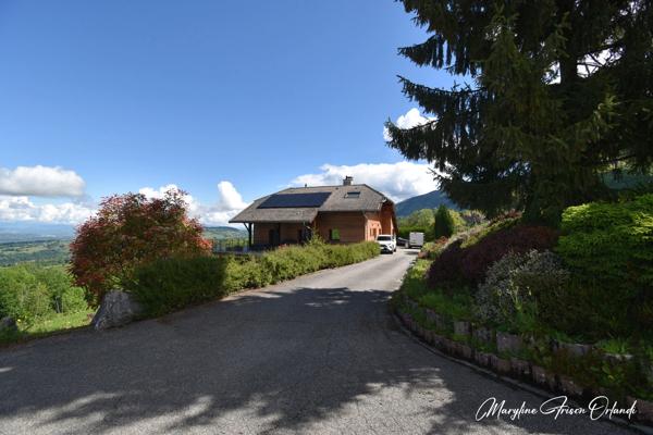 Vue panoramique exceptionnelle & rénovation haut de gamme - Maison familiale avec appartement indépendant