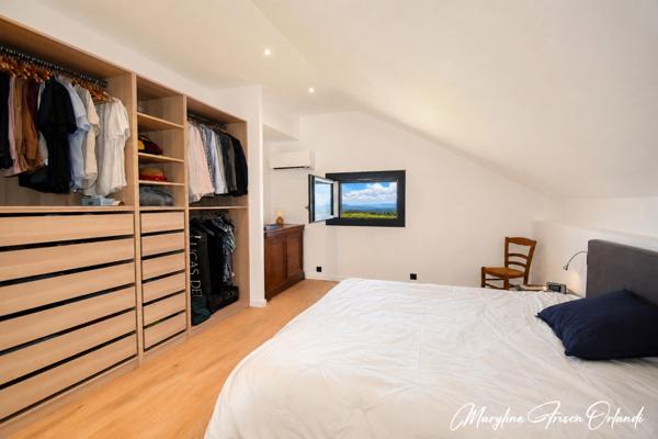 Vue panoramique exceptionnelle & rénovation haut de gamme - Maison familiale avec appartement indépendant