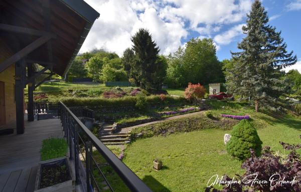 Vue panoramique exceptionnelle & rénovation haut de gamme - Maison familiale avec appartement indépendant