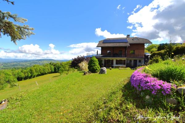 Vue panoramique exceptionnelle & rénovation haut de gamme - Maison familiale avec appartement indépendant