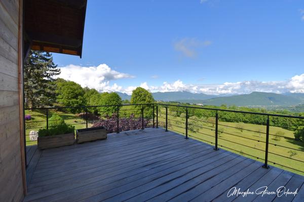 Vue panoramique exceptionnelle & rénovation haut de gamme - Maison familiale avec appartement indépendant