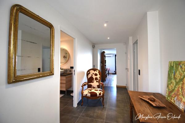 Vue panoramique exceptionnelle & rénovation haut de gamme - Maison familiale avec appartement indépendant