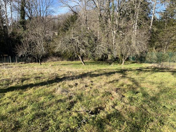 Maison 1 pièce 200m² à vendre Ferrières-sur-Sichon 03250 79000€ - Micro.immo