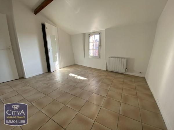Appartement à louer 4 pièces 65.02m² Béthune (62400)