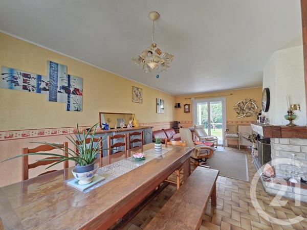Maison à vendre  6 pièces - 115,20 m2 ST PIERRE LES NEMOURS - 77