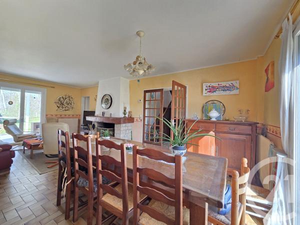 Maison à vendre  6 pièces - 115,20 m2 ST PIERRE LES NEMOURS - 77