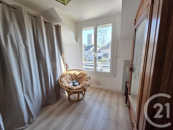 Maison à vendre  6 pièces - 115,20 m2 ST PIERRE LES NEMOURS - 77