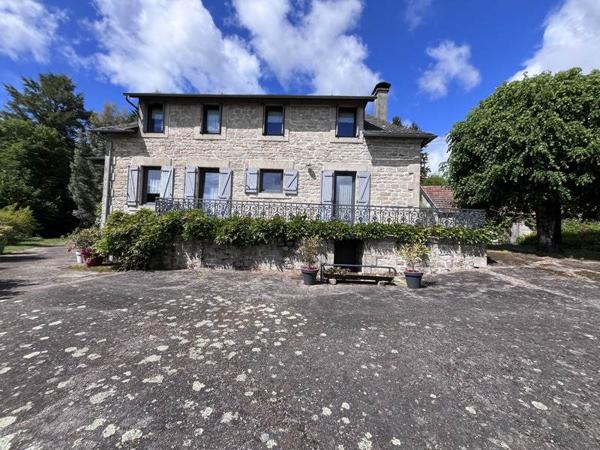 Maison à vendre 293 216 € Gimel-les-Cascades 7 p 163 m² DPE E