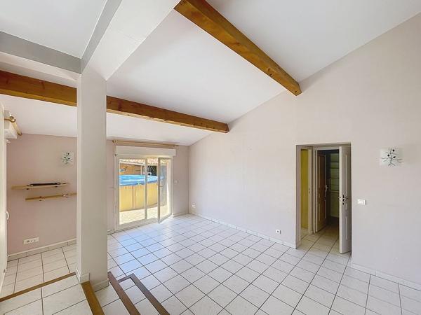 Maison Manosque 7 pièces 112 m2  habitables, piscine, terrasse et jardin