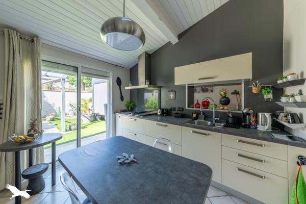 Maison à vendre 231 440 € Lamagistère 5 p 145 m² DPE D