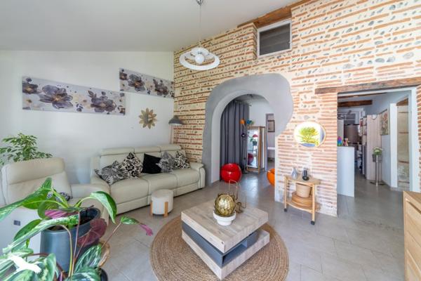 Maison à vendre 231 440 € Lamagistère 5 p 145 m² DPE D