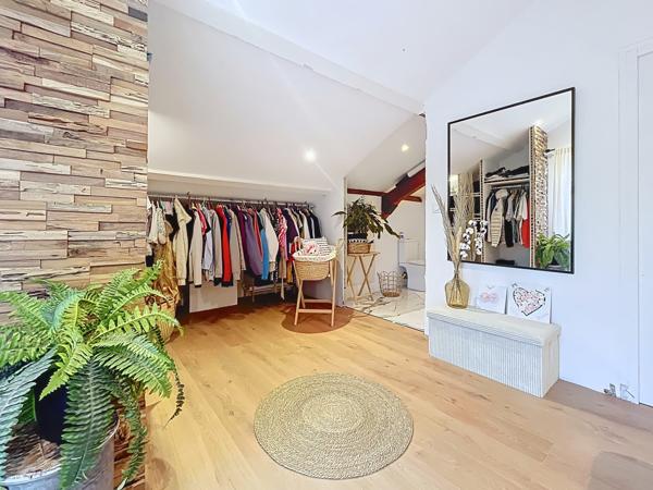 Maison 4 pièces - 121 m² Exclusivité efficity