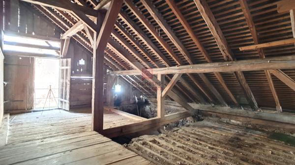 Maison Ugine 11 pièces 303 m2