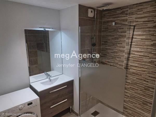 Appartement à SANARY-SUR-MER, 83110 - 3 pièces 65m²