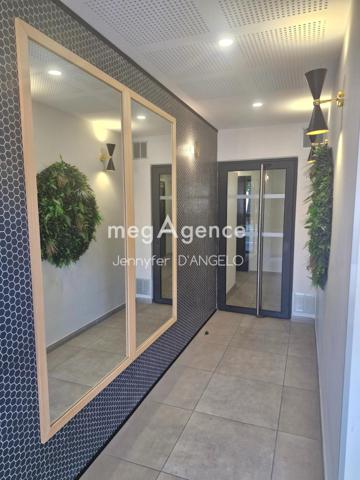 Appartement à SANARY-SUR-MER, 83110 - 3 pièces 65m²