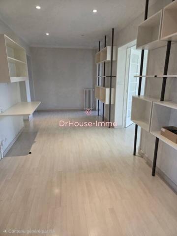 Appartement à vendre 3 pièces de 104 m²