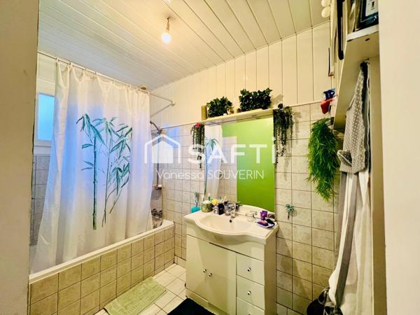 Maison T4 avec agrandissement à finir sur 1000 m2