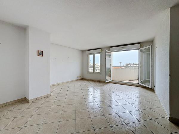 Appartement Antibes 4 pièces dernier étage- Centre Ville
