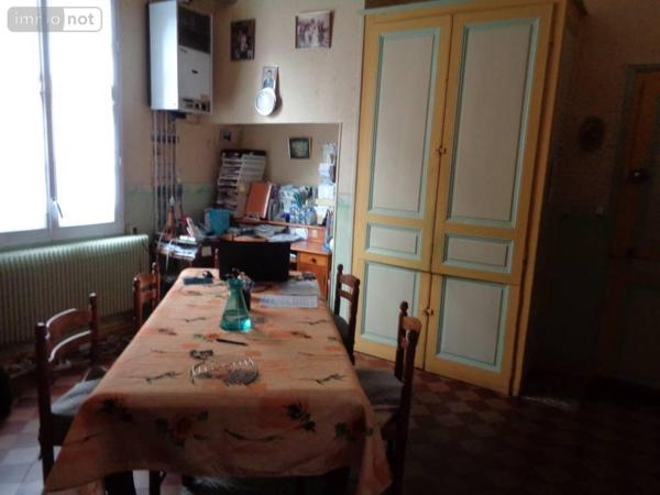 Immeuble à vendre à Elbeuf en Seine-Maritime (76500), ref : 260000