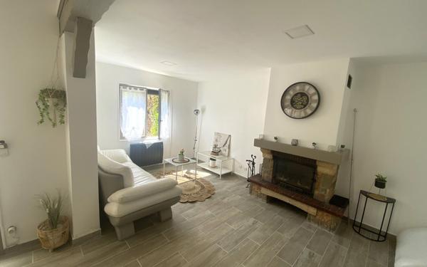 Maison à vendre    3 pièces • 71 m2 Congis-sur-Thérouanne