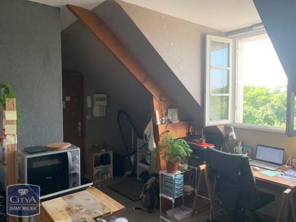 Appartement à louer 1 pièce 26.88m² Tours (37100)