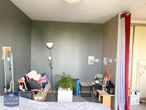 Appartement à louer 1 pièce 26.88m² Tours (37100)