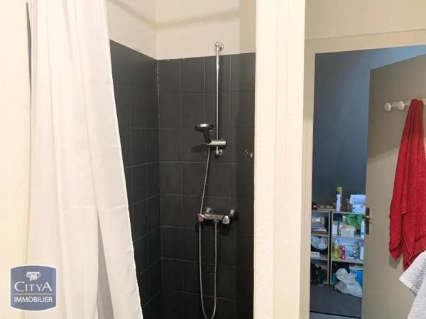 Appartement à louer 1 pièce 26.88m² Tours (37100)