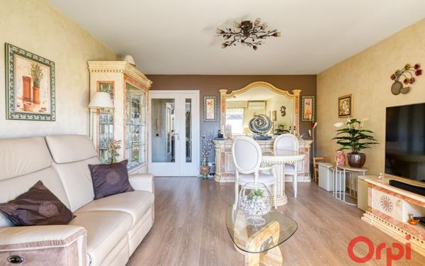 Appartement à vendre    3 pièces • 77,87 m2 Saint-Genis-Laval