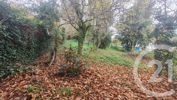 Terrain à vendre  620 m 2   LAINVILLE EN VEXIN  - 78