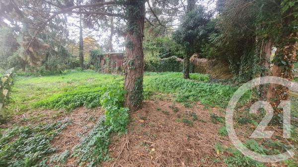 Terrain à vendre  620 m 2   LAINVILLE EN VEXIN  - 78
