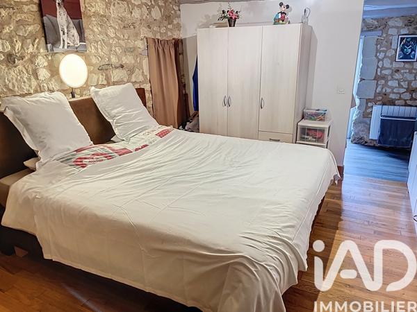 Maison à vendre 8 pièces 257 m² Dangé-Saint-Romain