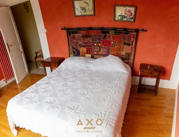 LA TORSE - APPARTEMENT - T4 - 103 M² - TERRASSE - PISCINE - BOX - CAVE - 695 000 