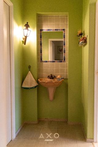 LA TORSE - APPARTEMENT - T4 - 103 M² - TERRASSE - PISCINE - BOX - CAVE - 695 000 