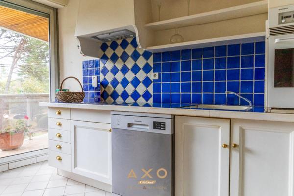 LA TORSE - APPARTEMENT - T4 - 103 M² - TERRASSE - PISCINE - BOX - CAVE - 695 000 