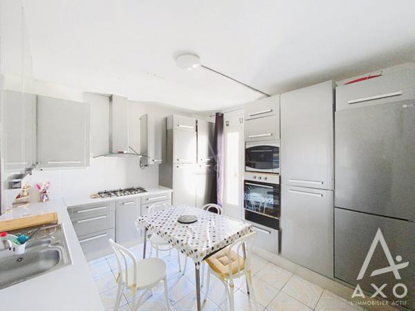 BRIARE centre bâtisse de 165m²  5 chambres avec jardin