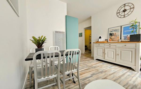 Vente Appartement 48.00 m 2    FOURAS (17450)