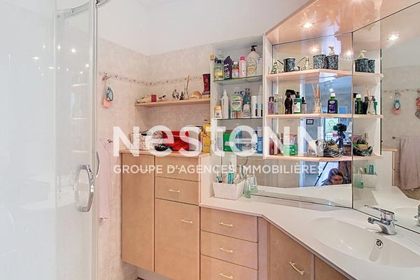 Grand Appartement T3 2 chambres avec Terrasse Cave et Parking aux Terrasses de Tassigny - 69500 BRON