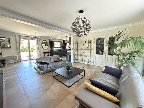 MAISON INDIVIDUELLE - JARDIN - GARAGE