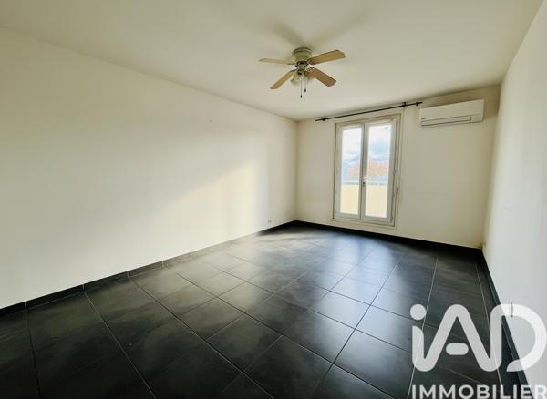 Location appartement 4 pièces 79 m² Bagnols-sur-Cèze