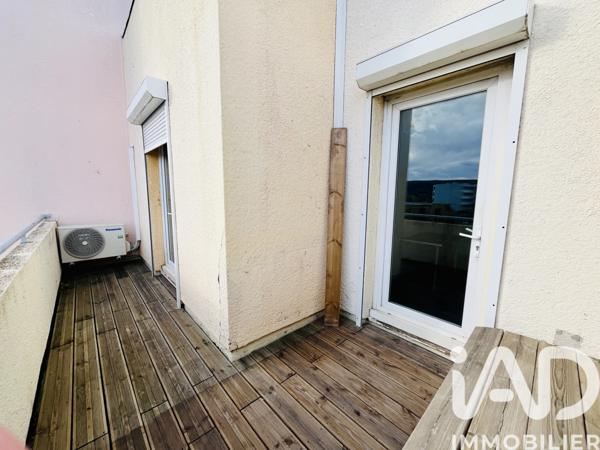 Location appartement 4 pièces 79 m² Bagnols-sur-Cèze
