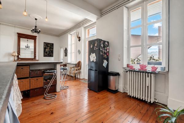 Appartement ancien T4 à vendre  Toulouse Quartier des Chalets (31000) 141 m2
