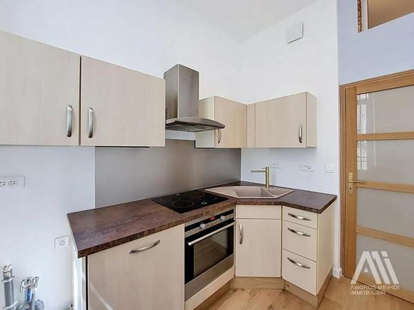 83000 TOULON - BUREAUX OU LOCAL 70 m², CHALUCET